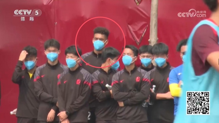  無(wú)緣U17國足名單，張洪福隨恒大足校觀(guān)摩國少隊訓練