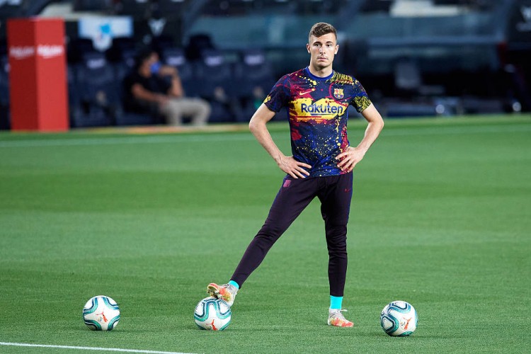  每體：佩尼亞與主帥弗里克就出場(chǎng)問(wèn)題進(jìn)行談話(huà)，但交談并不愉快