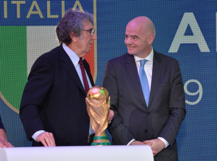  佐夫：人們應該記住多納魯馬是誰(shuí)，正是他幫意大利贏(yíng)得歐洲杯冠軍