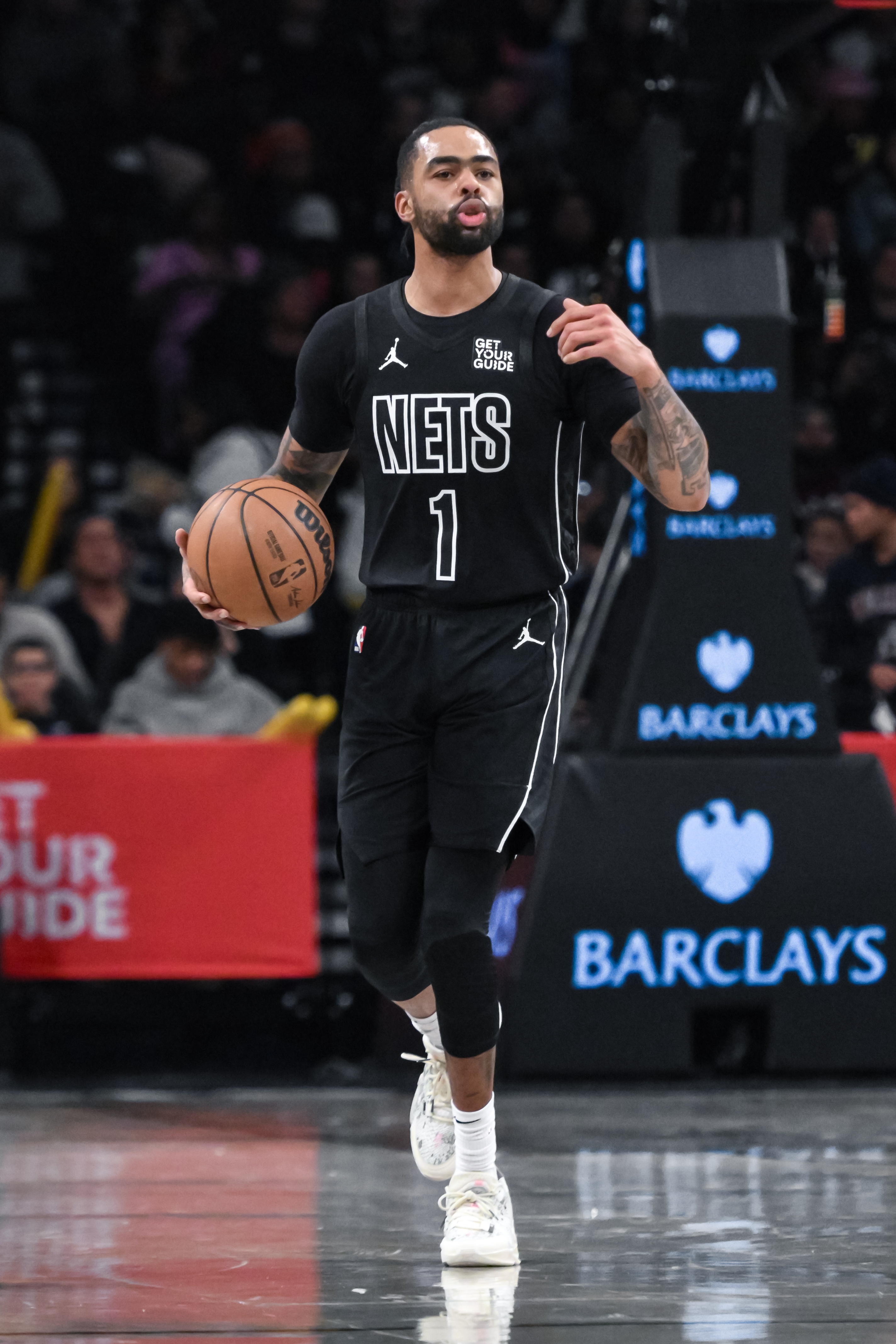  拉塞爾：我之前效力過(guò)很多支球隊 但有些球隊并不把團隊放在首位