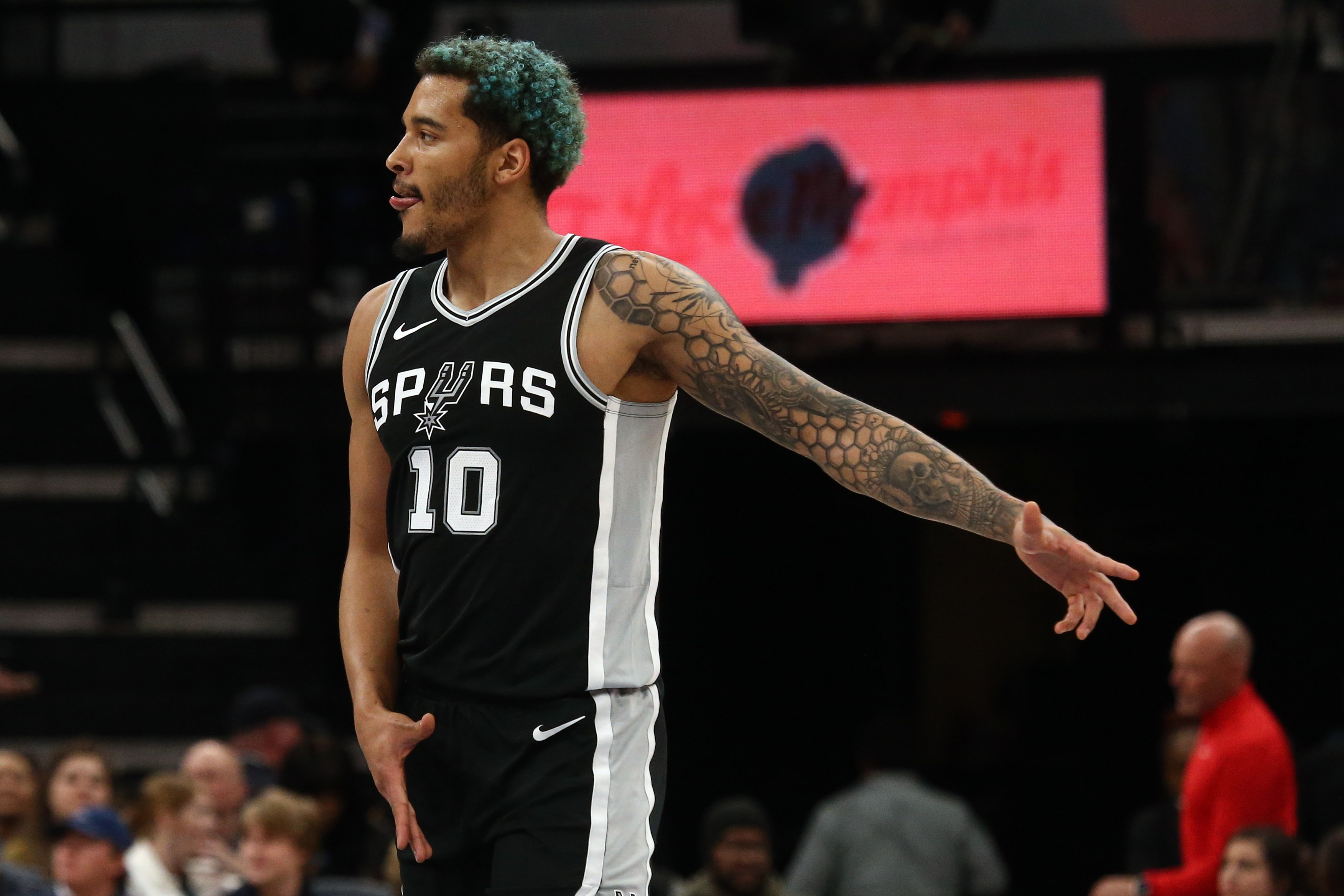  米奇：還不知索漢以后打什么位置 我覺(jué)得他進(jìn)攻終結比想象的更好